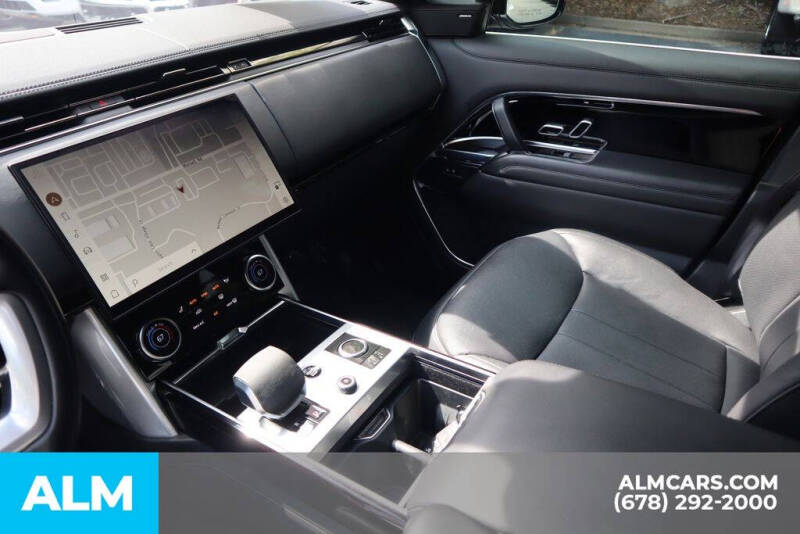 2023 Land Rover Range Rover P400 SE