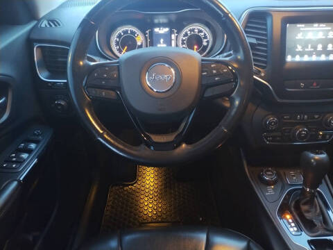 2019 Jeep Cherokee Altitude