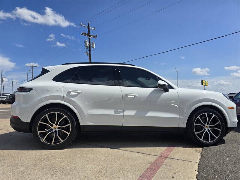 2024 Porsche Cayenne S