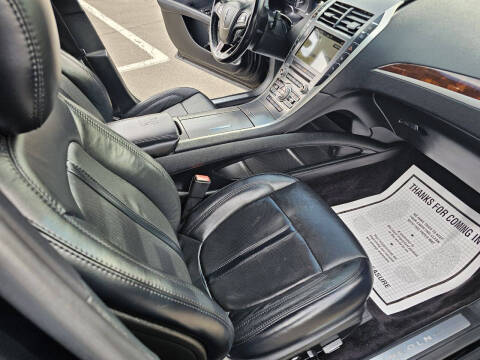 2017 Lincoln MKZ Hybrid Reserve