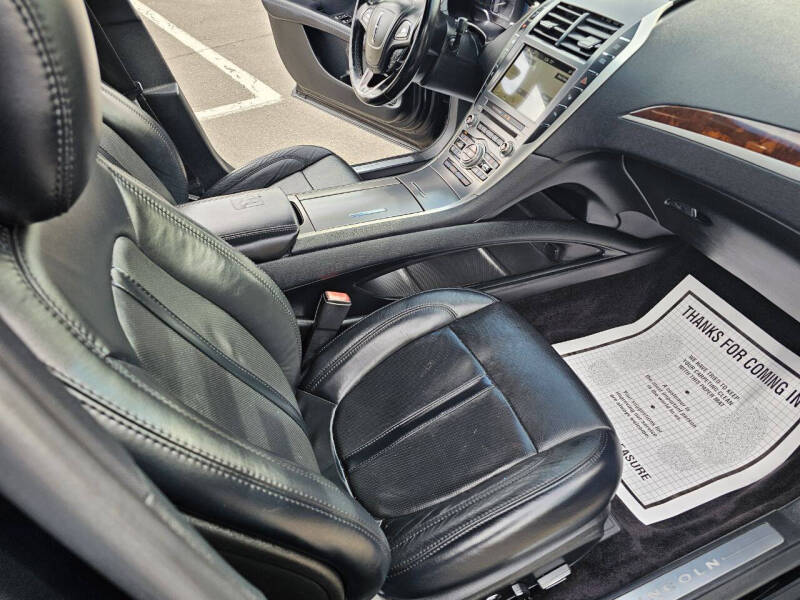 2017 Lincoln MKZ Hybrid Reserve