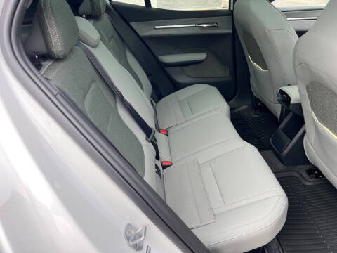 2026 Volvo EX30 Plus
