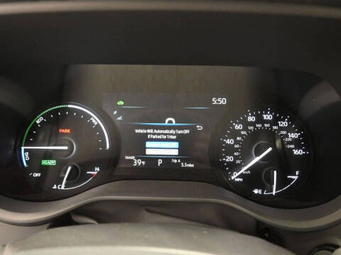 2025 Toyota Sienna LE 8-Passenger