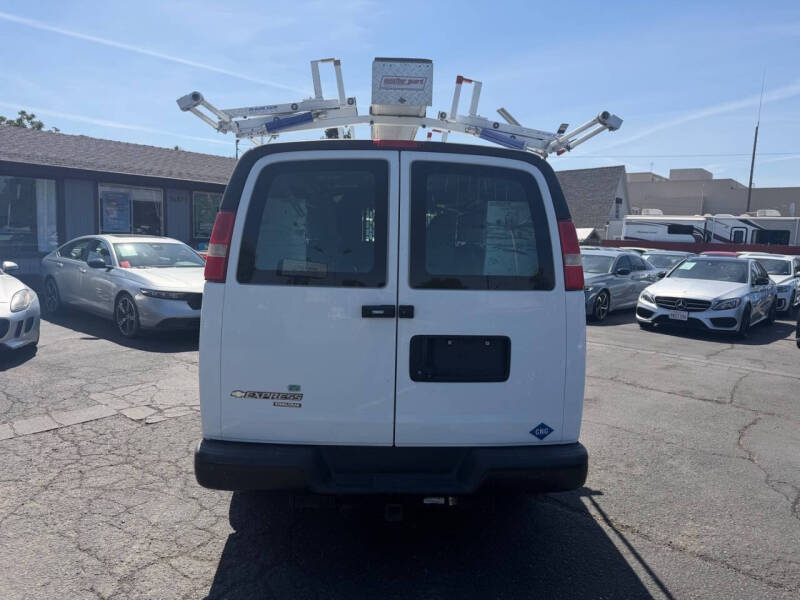 2015 Chevrolet Express 2500