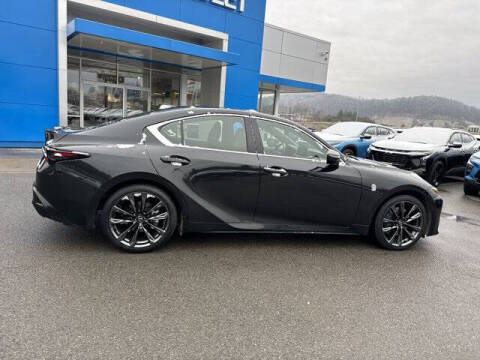 2023 Lexus IS 350 F SPORT