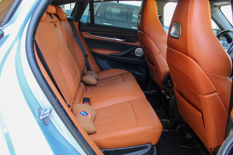 2018 BMW X6 M