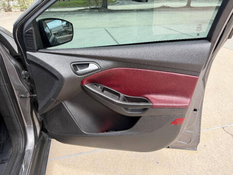 2012 Ford Focus SEL