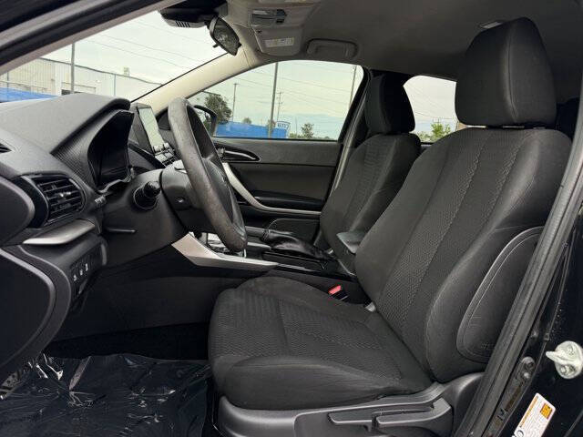 2022 Mitsubishi Eclipse Cross LE