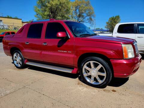 2006 Cadillac Escalade EXT for sale at Eclipse Automotive in Brainerd MN