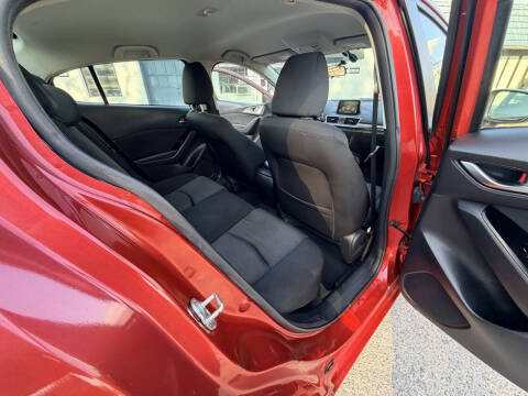 2017 Mazda MAZDA3 Sport