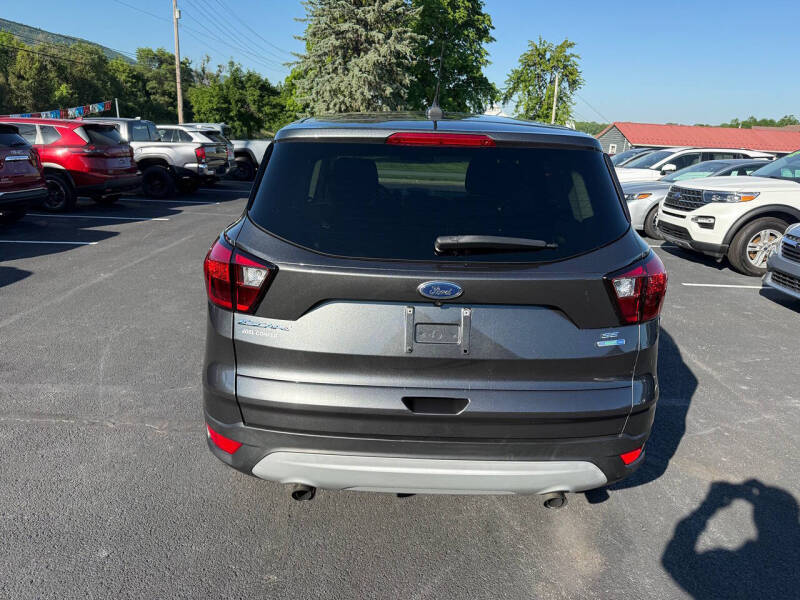 2019 Ford Escape SE