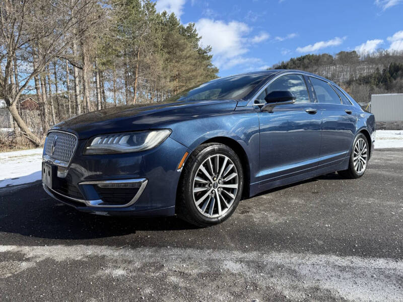 2017 Lincoln MKZ Premiere's photo