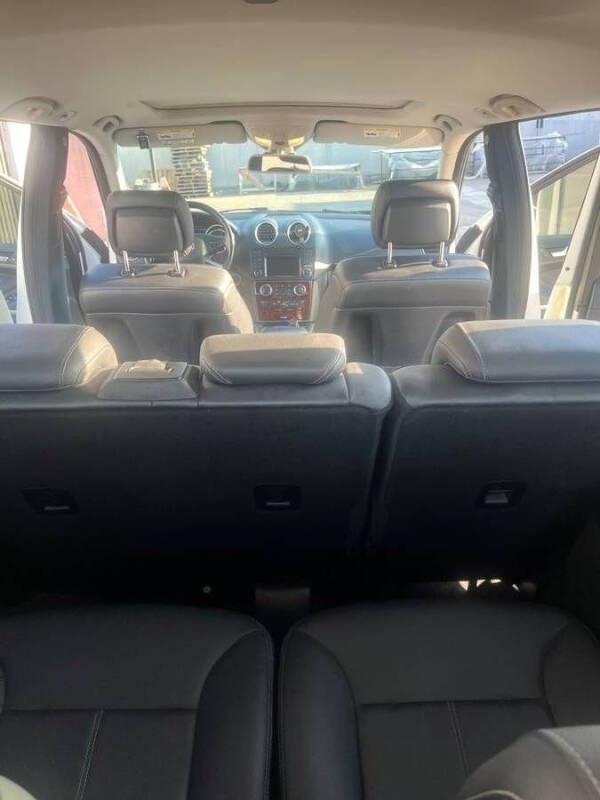 2012 Mercedes-Benz GL550