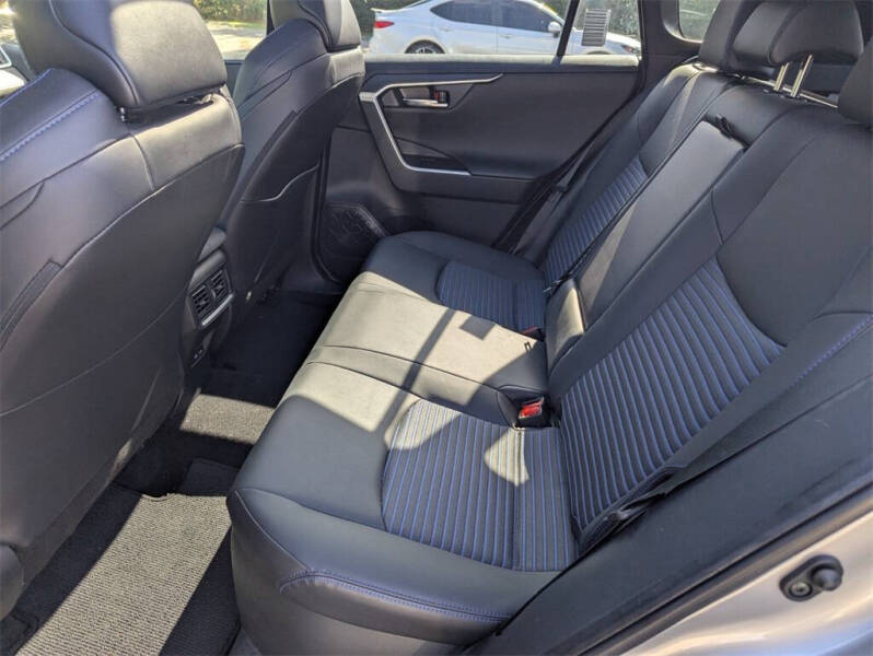 2022 Toyota RAV4 Hybrid XSE