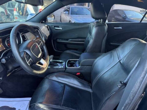 2015 Dodge Charger SXT