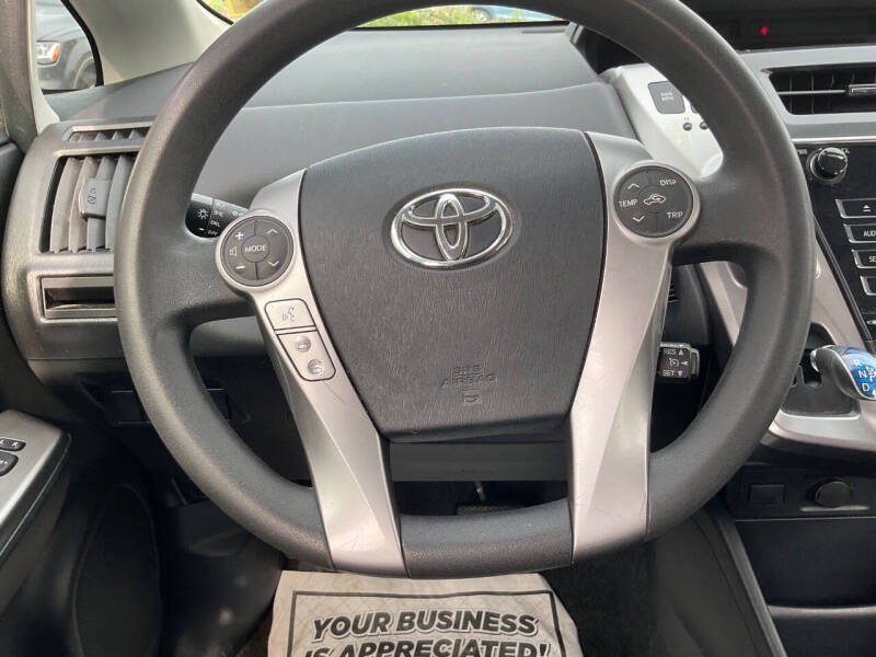 2015 Toyota Prius v Two