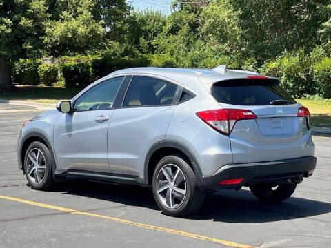 2022 Honda HR-V EX