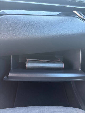 2018 Toyota C-HR XLE Premium