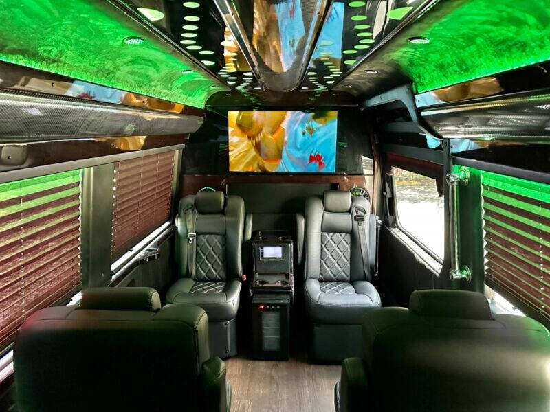 2016 Mercedes-Benz Sprinter  - $92,995