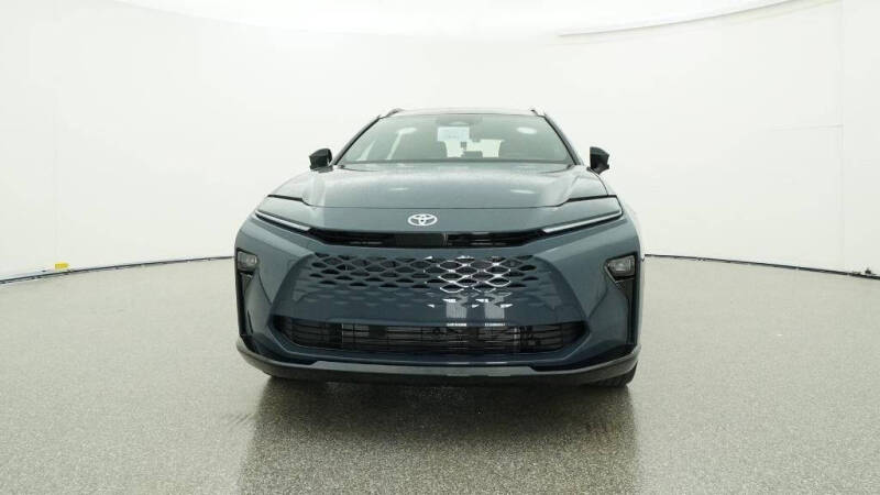 2025 Toyota Crown Signia Limited