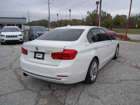 2017 BMW 3 Series 330e iPerformance
