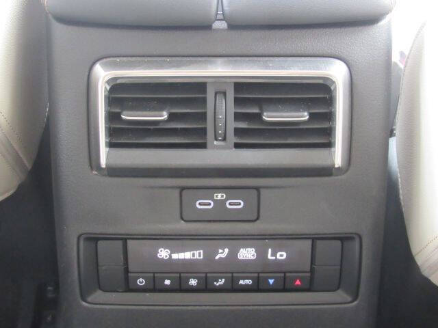 2024 Mazda CX-90 Plug-in Hybrid Preferred