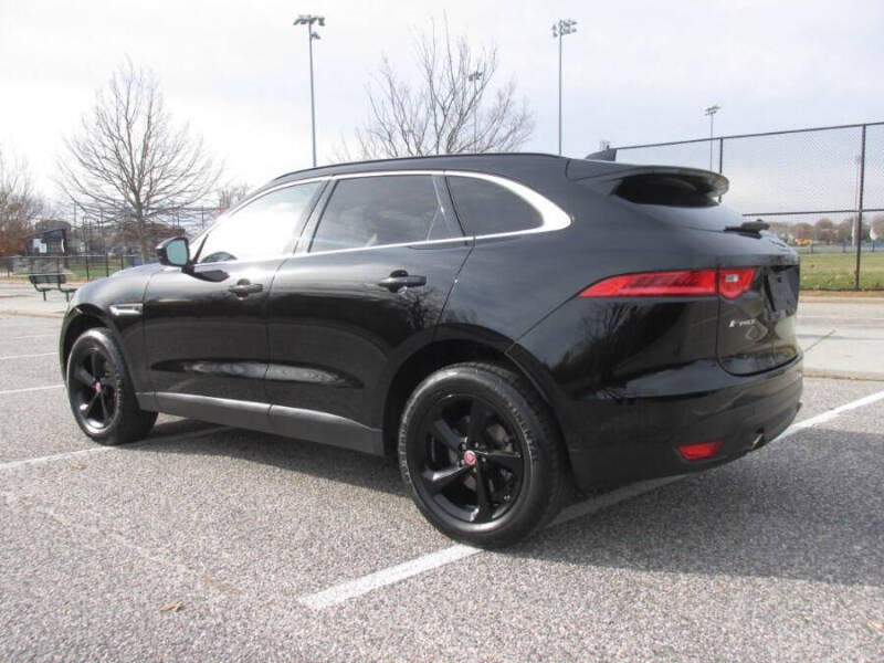 2019 Jaguar F-PACE 25t Premium