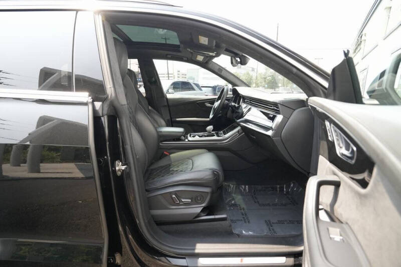 2022 Audi SQ8 4.0T quattro Prestige