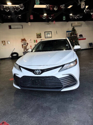 2022 Toyota Camry LE