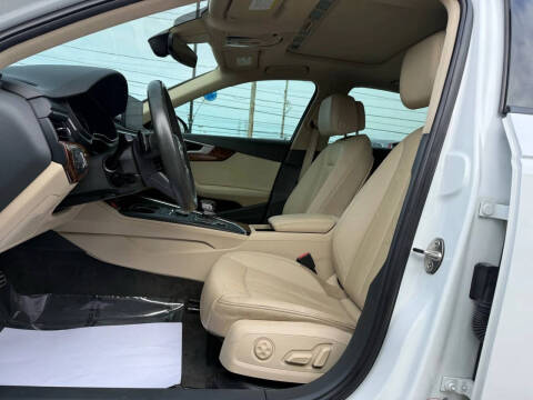 2017 Audi A4 2.0T quattro Premium