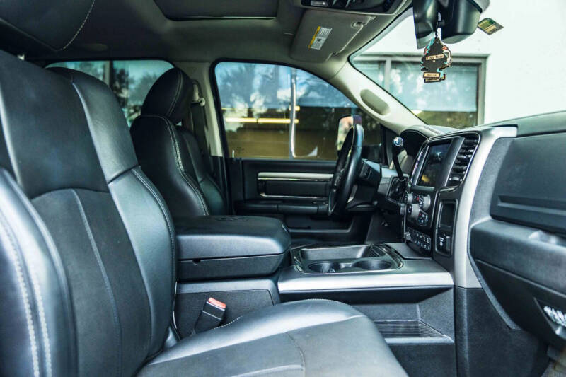 2018 RAM 2500 Laramie