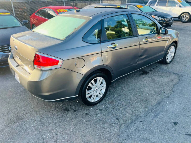 2011 Ford Focus SEL
