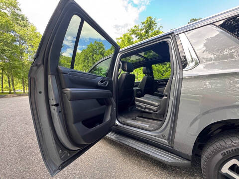 2021 GMC Yukon XL SLT