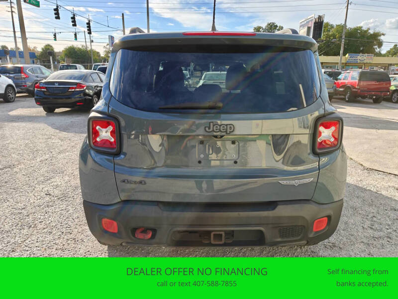 2017 Jeep Renegade Deserthawk