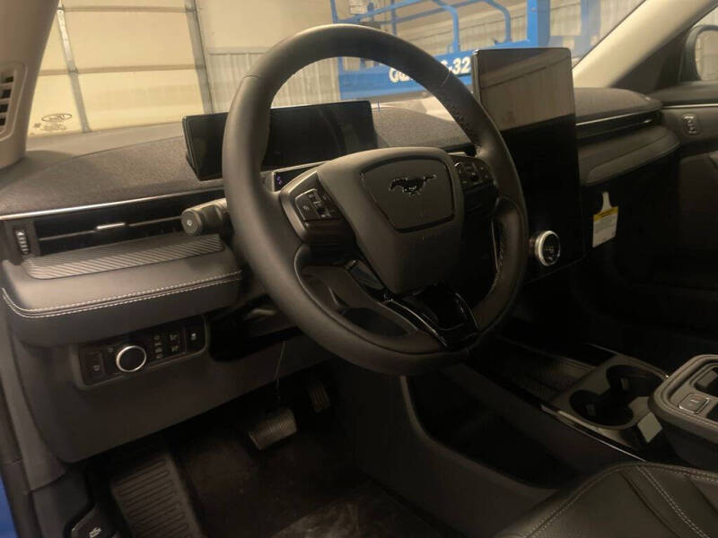 2025 Ford Mustang Mach-E Premium