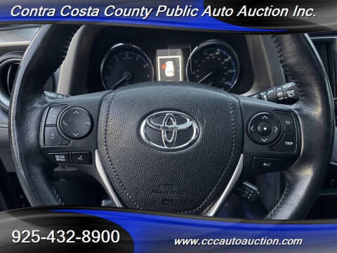 2017 Toyota RAV4 Platinum