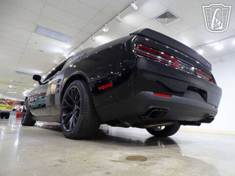 2015 Dodge Challenger SRT Hellcat