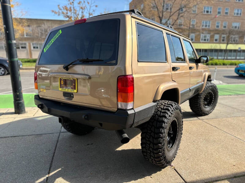 1999 Jeep Cherokee SPORT photo 6