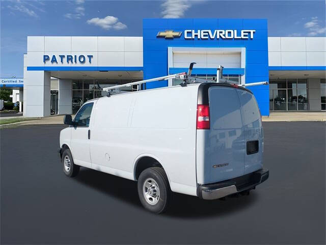 2024 Chevrolet Express 2500