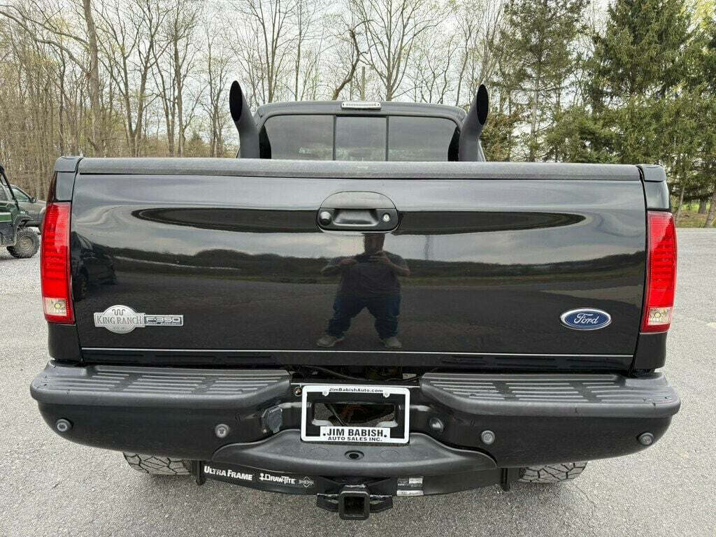 2005 Ford F-350 Super Duty 4