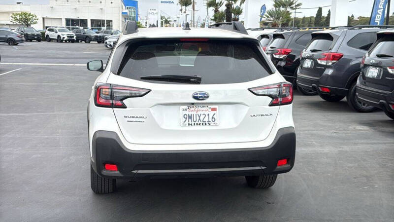 2024 Subaru Outback Premium