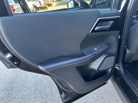 2024 Mitsubishi Outlander ES