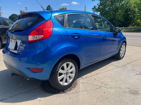 2011 Ford Fiesta SE