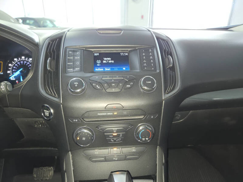2016 Ford Edge SE