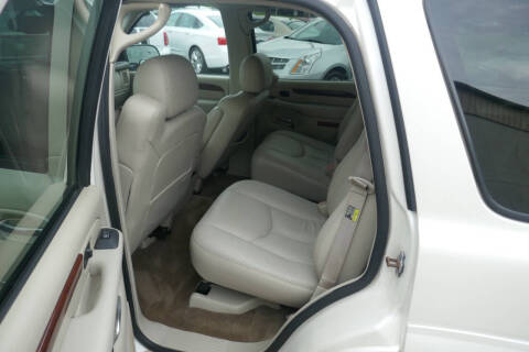 2005 Cadillac Escalade