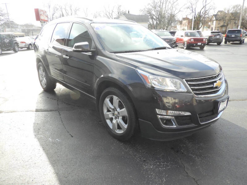 2017 Chevrolet Traverse for sale at Grant Park Auto Sales in Rockford IL