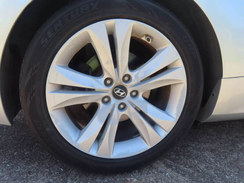 2010 Hyundai Genesis Coupe