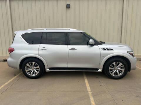 2017 Infiniti QX80