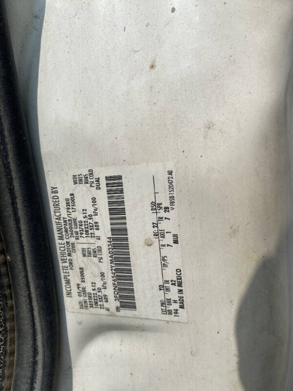 2000 Ford F-650 Super Duty