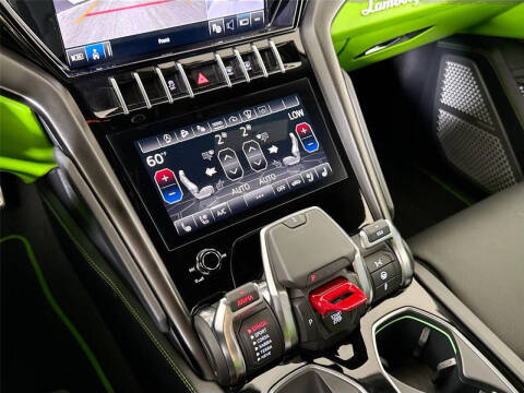 2022 Lamborghini Urus